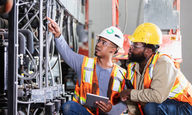 Best Commercial Electrician Services  in Clinton, NY