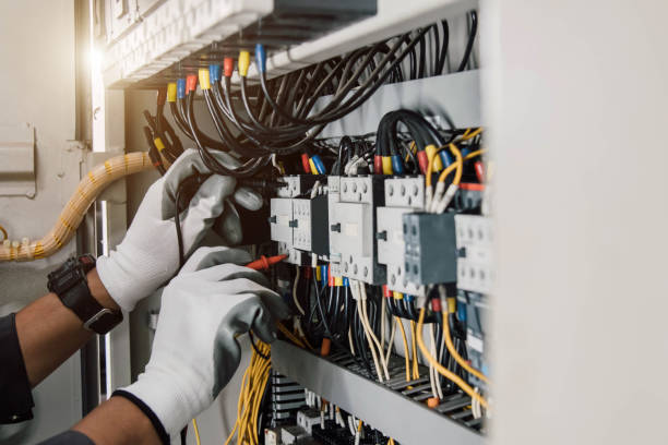 Best Affordable Emergency Electrician  in Clinton, NY